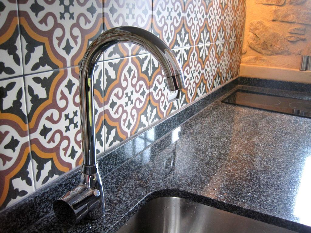 La Casina De Piedra Encanto - Parte Antigua De Caces Rum bild