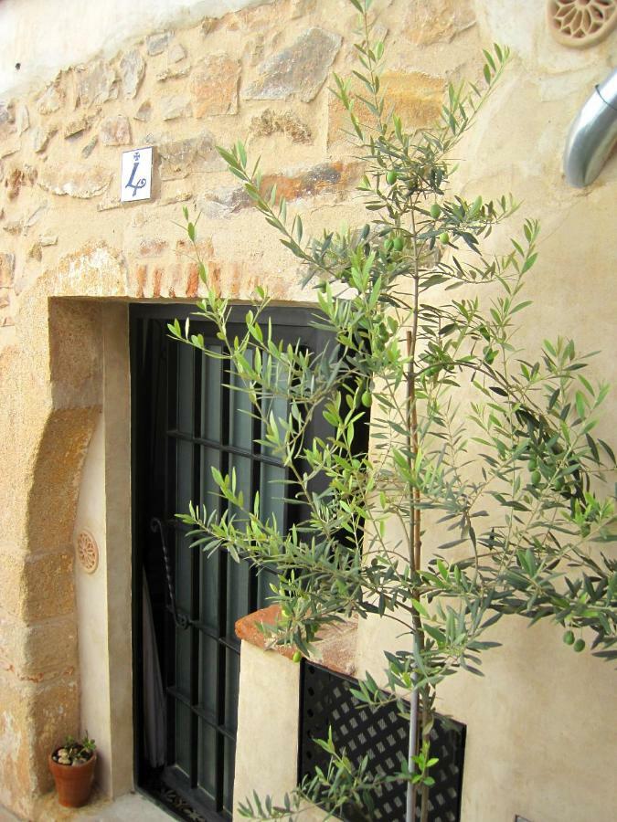 La Casina De Piedra Encanto - Parte Antigua De Caces Exteriör bild